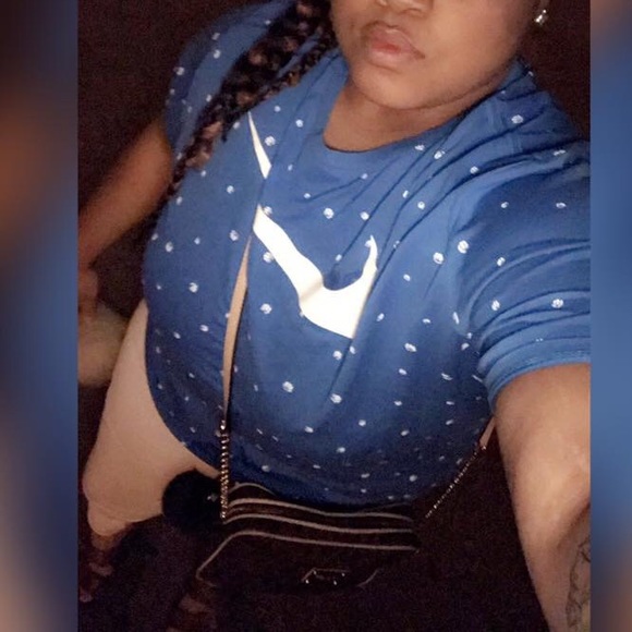 MK Large Crossbody Bag - Picture 2 of 2